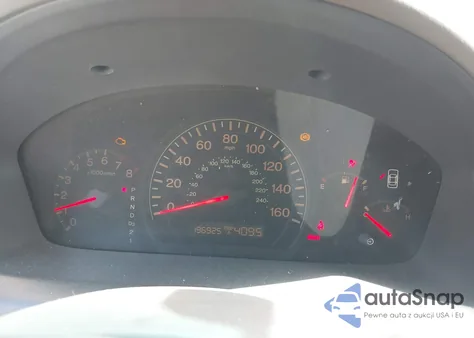 2003 Honda Accord 2.4 Lx z USA, uszkodzony, nr VIN 1HGCM56333A106846